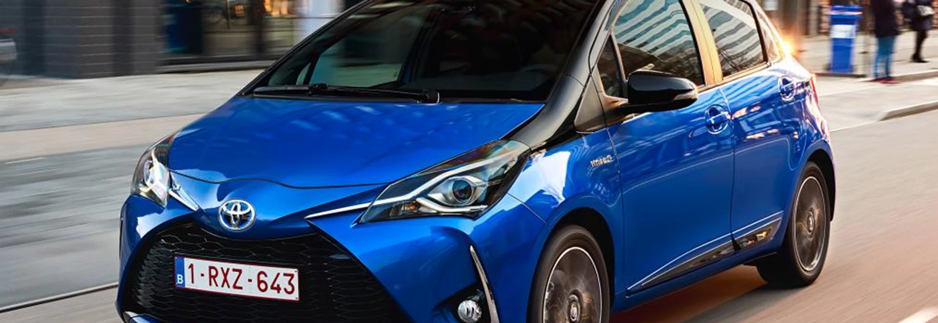 Toyota Yaris Hybrid Excel 2017 Review